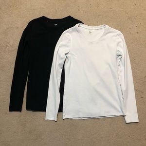 Uniqlo long sleeve XS tees - bundle of 2
